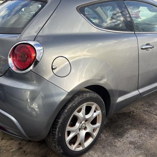 Vehicule-ALFA%2520ROMEO-MITO%2520PHASE%25201-2010-771433164e388438435f64f948dc83bf6f566dff93763c808df35dae3e3b2148_m.jpg