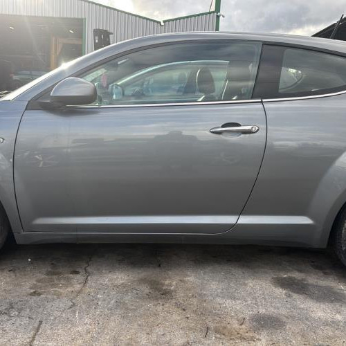 Vehicule-ALFA%2520ROMEO-MITO%2520PHASE%25201-2010-a641ffcb0164d101cd2ba0eb120927e5ca6382aeb022a554899cea191a4c50f0_m.jpg