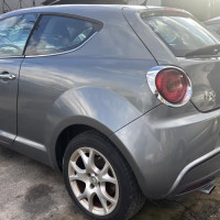 Vehicule-ALFA%2520ROMEO-MITO%2520PHASE%25201-2010-8eb833af9d9ca1f805fcc60f84dda0f8e3791c2ed49db646a7b384a369fe612c_m.jpg