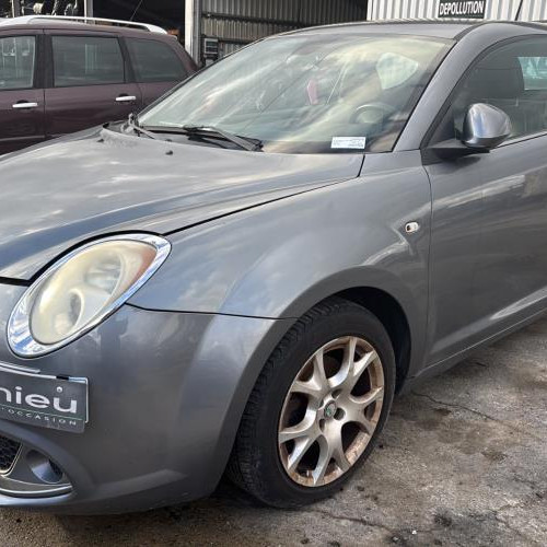 Vehicule-ALFA%2520ROMEO-MITO%2520PHASE%25201-2010-00ddfae54e327f9902101ddd034d510c9e4092ad03dc4a29b5f5bd39a626bc75_m.jpg