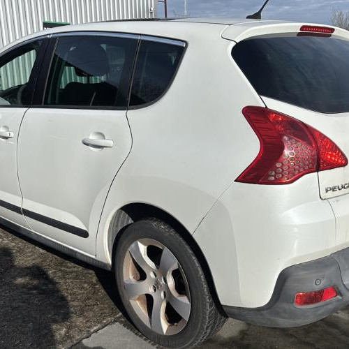 Vehicule-PEUGEOT-3008%25201%2520PHASE%25201-2010-64e7292c79bb893b25269c054f9ad95ea93fc49472ff9a3a035b67b2691adb6c_m.jpg