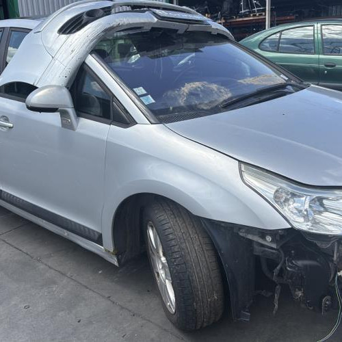 Vehicule-CITROEN-C4%25201%2520PHASE%25201-2006-4e7ca9216d65fa32eed51094ab6a55779e7009146520f3710e786bdceeb71593_m.jpg