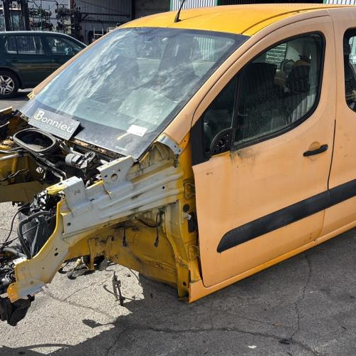 Vehicule-PEUGEOT-PARTNER%25202%2520PHASE%25201-2011-1e9f319ed49def18c7e1c957a102fb5151038af8f4c391ffec81e0e92fa31783_m.jpg