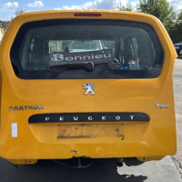 Vehicule-PEUGEOT-PARTNER%25202%2520PHASE%25201-2011-83b789cf80c01b3637d40e4bf3d25b5a0435bf59b29a156f4f784b5f5644ba89_m.jpg