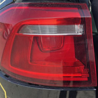 121574812-23a15f5b-142f-4548-b4d0-b898ad575931-Piece-Feu-arriere-principal-gauche-feux-510945095AE-VOLKSWAGEN-GOLF-SPORTSVAN-PHASE-1-0a750cdda156056ee8aca5835df46361d94bbebaf78f0b89b4e9ce3532597ab3_m.jpg