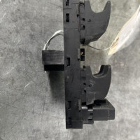 121575449-513d2409-4631-484e-9dd5-10382e93caf4-Piece-Interrupteur-de-leve-vitre-avant-gauche-5G0959857DWHS-VOLKSWAGEN-GOLF-SPORTSVAN-PHASE-1-98dff021ad0ac082256d29a7ff9997b7c8cb57fad9041fdf0ff8f6e2d90cd014_m.jpg