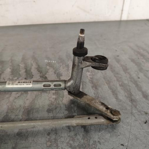 121575456-1e85be79-0995-4587-85f5-d591c8e904e4-Piece-Moteur-essuie-glace-avant-517955023C-VOLKSWAGEN-GOLF-SPORTSVAN-PHASE-1-74ccc26c0956a31706cc1e4b4c5a30ace527c54e50c940bc12483ec786426ece_m.jpg