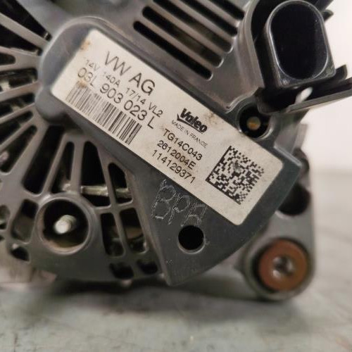 121575683-98f2b5ab-0d2e-4689-b5f3-d9111945f6fa-Piece-Alternateur-04L903024S-VOLKSWAGEN-GOLF-SPORTSVAN-PHASE-1-2d945d5450549f5b9477afb0be841f5d1a7c96ea72943f6b9577fded33712b91_m.jpg