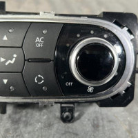 121577173-968ee0b6-3abc-49e6-a2a7-d4dd5329d734-Piece-Commande-chauffage-275105430R-RENAULT-CLIO-4-PHASE-1-BREAK-309e5a75a28f012d9ede64c1811df223b9926f1205d59da0120493e034647d0d_m.jpg