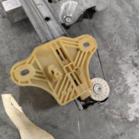 121577187-efa27fbd-4372-434a-9fea-688d903bfbf5-Piece-Leve-vitre-electrique-arriere-droit-827008880R-RENAULT-CLIO-4-PHASE-1-BREAK-4743f70465933b514b2971dca527fe5035650beb870e2072c366cb5e77df7ea4_m.jpg