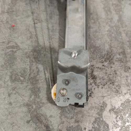 121577188-e5816357-3b3f-4471-b322-25330c72a52b-Piece-Leve-vitre-electrique-arriere-gauche-827010501R-RENAULT-CLIO-4-PHASE-1-BREAK-a9f28e8b58c6a3b545cb9753eef972acb4e842f0ce913029a9e0b170700fdda2_m.jpg