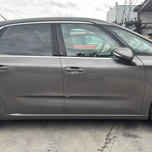 Vehicule-CITROEN-C4%2520PICASSO%25202%2520PHASE%25201-2015-77bc139e2b5711ae96aa5b790581ff54ddd5fde7a8b9e4eda06ee3ede3662ed6_m.jpg