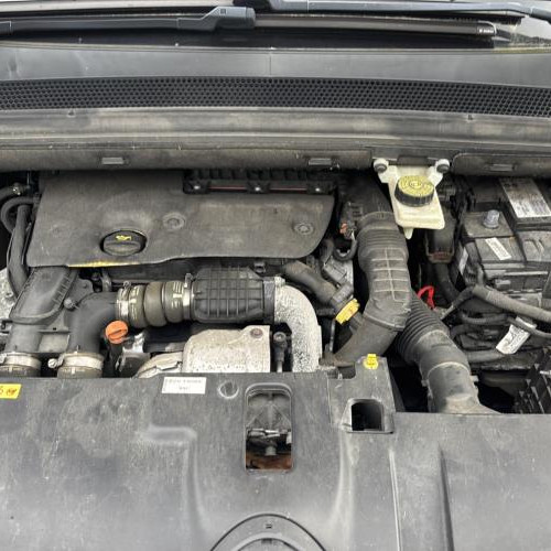 Vehicule-CITROEN-C4%2520PICASSO%25202%2520PHASE%25201-2015-e2c27f442339c5215a77a2de3b65b815992ca2eca2b528400c2e620678704d57_m.jpg