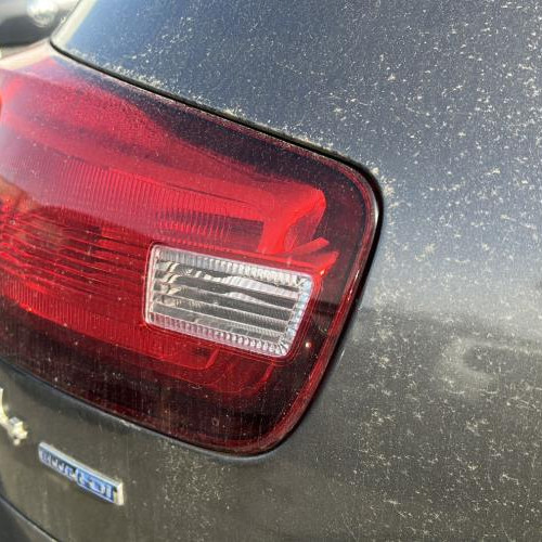 121578359-1272805d-81aa-4dc0-8acc-208e82dcfd7d-Piece-Feu-arriere-principal-gauche-feux-9676120780-CITROEN-C4-PICASSO-2-PHASE-1-a2b85a50359ccea93baff1184e81431f2228e8f7884a47e5e74935998dd0a5ea_m.jpg
