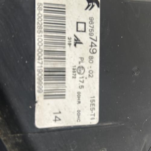 121578364-04754eeb-4136-4795-b962-469dffa421f1-Piece-Optique-avant-principal-gauche-feuxphare-9675974980-CITROEN-C4-PICASSO-2-PHASE-1-d7355ff72f9d8007b76f1e338074b94c0402e8c8002659a6d238fe746f8f837d_m.jpg