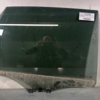 121578390-e9b36cf6-82c7-4675-bb7a-f725583823d5-Piece-Vitre-arriere-droit-9675837680-CITROEN-C4-PICASSO-2-PHASE-1-181d7ffee1f3af80b7f393af060854c5173f053a165d9d37e116f354cf2873ee_m.jpg