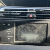 121582608-0b5796f7-2aec-4ad9-80e6-4755f7114828-Piece-Ecran-GPS-9812720580-CITROEN-C4-PICASSO-2-PHASE-1-41ce50d3578a90e34c97a153d49ab066a33916756ca695651120138bb7203df8_m.jpg