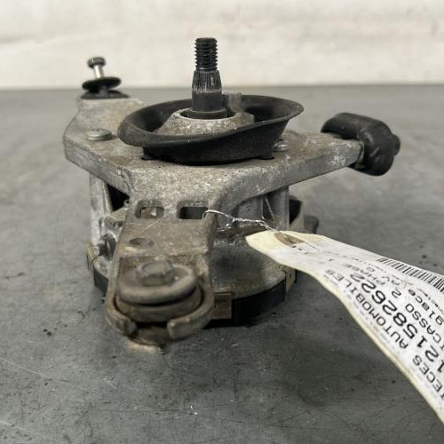 Moteur essuie glace avant gauche