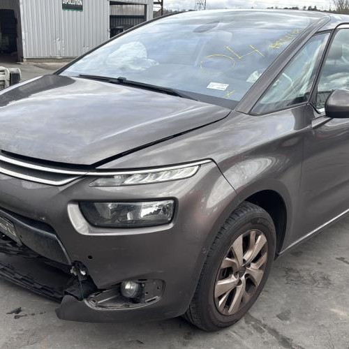 Vehicule-CITROEN-C4%2520PICASSO%25202%2520PHASE%25201-2015-b429eafad9992fe9cfec65b8bdd28d828a988f7ef81f722128e13d3acf086165_m.jpg