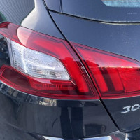 121589358-0236df1d-4b98-4361-8e46-682026d40308-Piece-Feu-arriere-principal-gauche-feux-9677817680-PEUGEOT-308-2-PHASE-1-ed6121dfb0ca7796aafee224f20631ebfc250632b64a6227429374e1a7fb055e_m.jpg