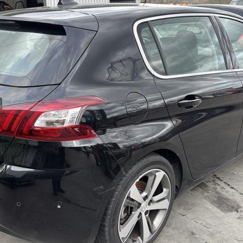Vehicule-PEUGEOT-308%25202%2520PHASE%25201-2014-9e74cd85d668b8ec5f71390aebcbc1d4c3e9d288decfc58bc25417c9dcd4b77d_m.jpg