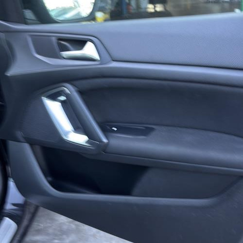 Leve vitre electrique avant droit