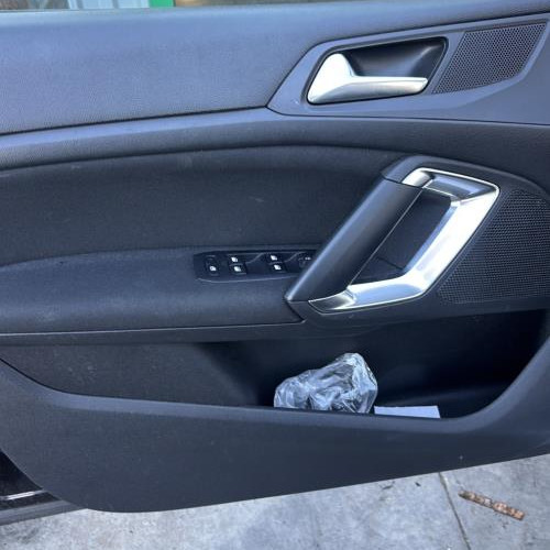 Leve vitre electrique avant gauche