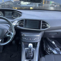 121590143-91e41acf-1631-445c-b346-c3ccb9a481fa-Piece-Planche-de-bord-complete-16108046ZD-PEUGEOT-308-2-PHASE-1-4be0aa4a151c65d30163b7e8486e54e331b1794d5f3ff9469513a31052a5e72c_m.jpg