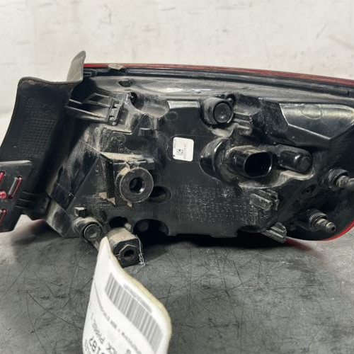121596187-fbf8893e-28f3-4fb8-9c4c-e2247aa0474e-Piece-Feu-arriere-principal-gauche-feux-8V4945095D-AUDI-A3-3-SPORTBACK-PHASE-1-13e4d18616da61c3c2d9c14975a83f714743e05a9e4316f7041f9c89f86b3b39_m.jpg