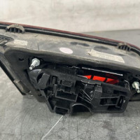 121596193-1047cf1f-5312-4f0b-a36f-a11e1ef0b7e5-Piece-Feu-arriere-secondaire-droit-feux-8V4945094A-AUDI-A3-3-SPORTBACK-PHASE-1-9ecff17678f805eefab5928a04c9aadbed85c227bb6c7d8be0a4f741c38ab114_m.jpg