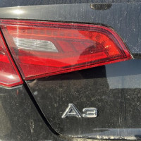 121596196-ba21d2b9-7548-43ba-bd67-29156645c786-Piece-Feu-arriere-secondaire-gauche-feux-8V4945093A-AUDI-A3-3-SPORTBACK-PHASE-1-d20d2cc69e5587e093c769daf432dce07f91191289b61f93cea7731f1ae06e32_m.jpg