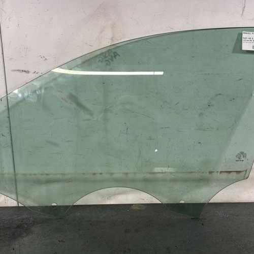 Vitre avant gauche