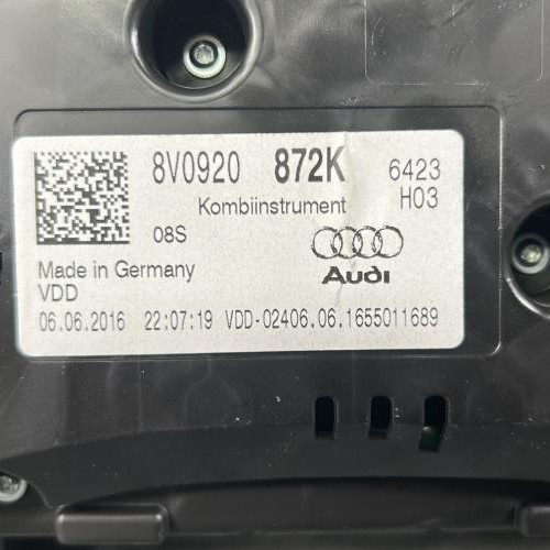 121596736-3a1e4777-fb03-4014-b9db-bf38e77168e1-Piece-Compteur-8V0920872K-AUDI-A3-3-SPORTBACK-PHASE-1-9e1041451dcae420df6e5b20bf87c681adf2d10ade0f9684dd510c7e6a359614_m.jpg