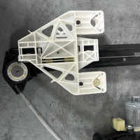 121596746-8dcf87ea-8169-4907-a510-d91a51dae22a-Piece-Leve-vitre-electrique-arriere-droit-8V4839462-AUDI-A3-3-SPORTBACK-PHASE-1-795cce3a1738abf49ab9bf2b942d8f4b6e3e25c8c593700b68ab3de45ce0ea8a_m.jpg