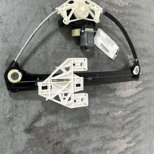 Leve vitre electrique arriere gauche