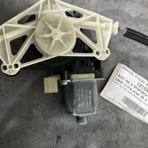 121596748-a392bd91-3b26-4704-a4de-1890e0db812c-Piece-Leve-vitre-electrique-arriere-gauche-8V4839461-AUDI-A3-3-SPORTBACK-PHASE-1-697448c260d4c526a74ab105f32e9f1ade8f4fcfde82da94319684dbafec3566_m.jpg