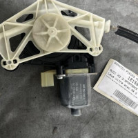 121596748-a392bd91-3b26-4704-a4de-1890e0db812c-Piece-Leve-vitre-electrique-arriere-gauche-8V4839461-AUDI-A3-3-SPORTBACK-PHASE-1-697448c260d4c526a74ab105f32e9f1ade8f4fcfde82da94319684dbafec3566_m.jpg