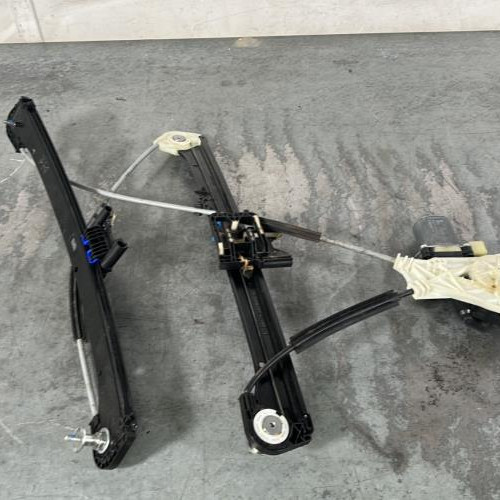 Leve vitre electrique avant droit