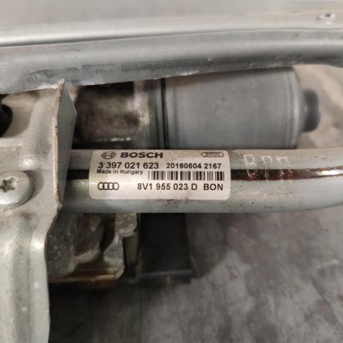 121596755-0ddf39d2-12a2-454f-9090-fa8bce4e3952-Piece-Moteur-essuie-glace-avant-8V1955023D-AUDI-A3-3-SPORTBACK-PHASE-1-ecb41406943849eb3da8786de168fab7fba36b99cd6030ada1aef3a4d8781903_m.jpg