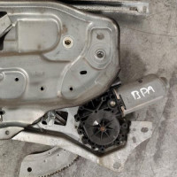 121797744-f2046885-73d8-45b1-b119-f25da2b1d131-Piece-Leve-vitre-electrique-avant-gauche-7701367867-RENAULT-LAGUNA-1-PHASE-2-BREAK-8cca885eedffc0dbb9447407d12e240e525c5e3d3ae5e218cfdc241acb4eb012_m.jpg