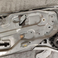 121797744-cbfca8a3-fe81-44d8-a791-a555dcdee889-Piece-Leve-vitre-electrique-avant-gauche-7701367867-RENAULT-LAGUNA-1-PHASE-2-BREAK-54b492a74739c2a64946df7b521ff96aa6b3f388e58a9701a61476dc4d76e8ad_m.jpg