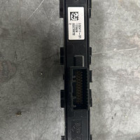 121836894-4096c677-f0fb-4188-9c59-27e0e0b63d98-Interrupteur-283E80562R-RENAULT-MEGANE-4-PHASE-1-373bc5ec0b89da49da55bc823abcb0d25429534636687d38b119f40e755fd458_m.jpg