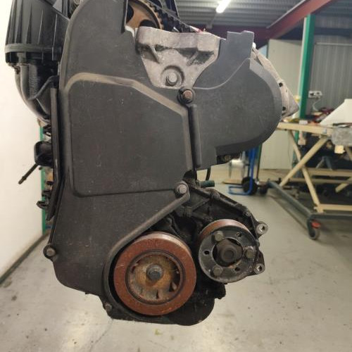 121915804-11365e38-a197-41c4-8607-87f37756d542-Piece-Moteur-7701472048-RENAULT-CLIO-2-PHASE-1-6bc8cdf541c84e539605caa3534ce6192980f1dfcb9f77d224c4738a4f6d2ac0_m.jpg