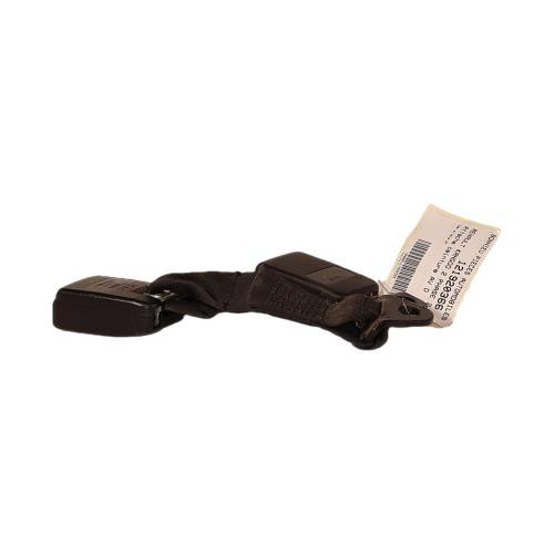 Attache ceinture avant droit