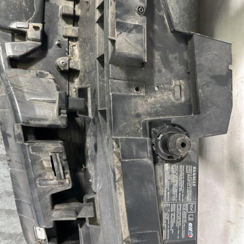 121920398-633cc2cf-e2c9-4f67-a878-fac74bef27b5-Piece-Traverse-superieure-620364016R-RENAULT-KANGOO-2-PHASE-2-9e21e4d25e9d79d669610d7349a5bf15a00d29fc405a3f9b6003bd0d6caa5958_m.jpg