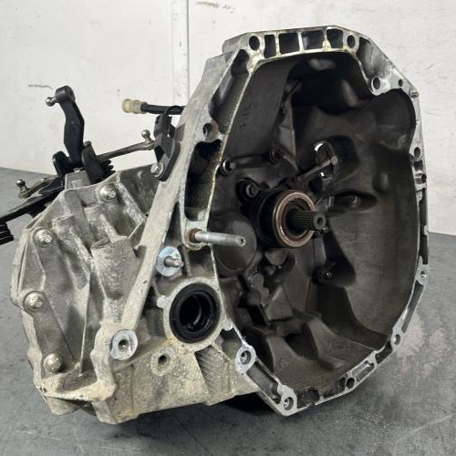 121922256-91c3e331-61b3-4261-9677-8e17a2039941-Piece-Boite-de-vitesses-320106977R-RENAULT-KANGOO-2-PHASE-2-50076879e55ec851b7319b6f47e6d31f5fe6dcba3aa711549f684067a7d8c84a_m.jpg