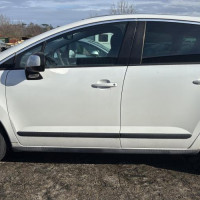 Vehicule-PEUGEOT-3008%25201%2520PHASE%25201-2010-8cf0cd4359baa2868c85b5b02d71887c57a5c03f58f621956d2e685b71b50d99_m.jpg