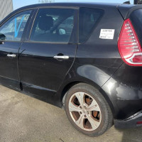 Vehicule-RENAULT-SCENIC%25203%2520PHASE%25201-2010-417329c81b9f5b807babbee35610b54277d026b933a7b424e285f64dc3a866bd_m.jpg