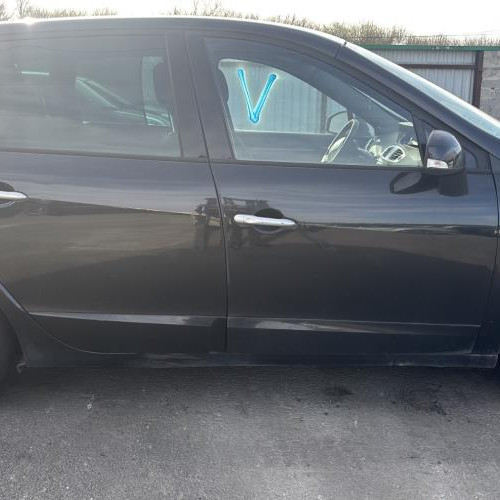 Vehicule-RENAULT-SCENIC%25203%2520PHASE%25201-2010-dc97725a2b9008b83978d0600b1477ef499fd1978282c0f5c72876a48a39bc75_m.jpg