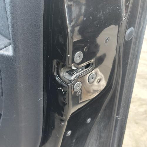 Fermeture centralisee avant droit